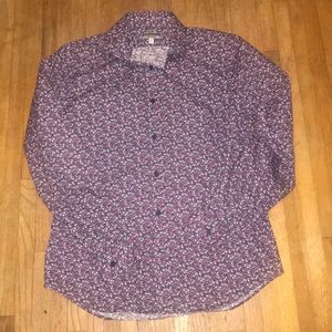 Fitted button down dress shirt.